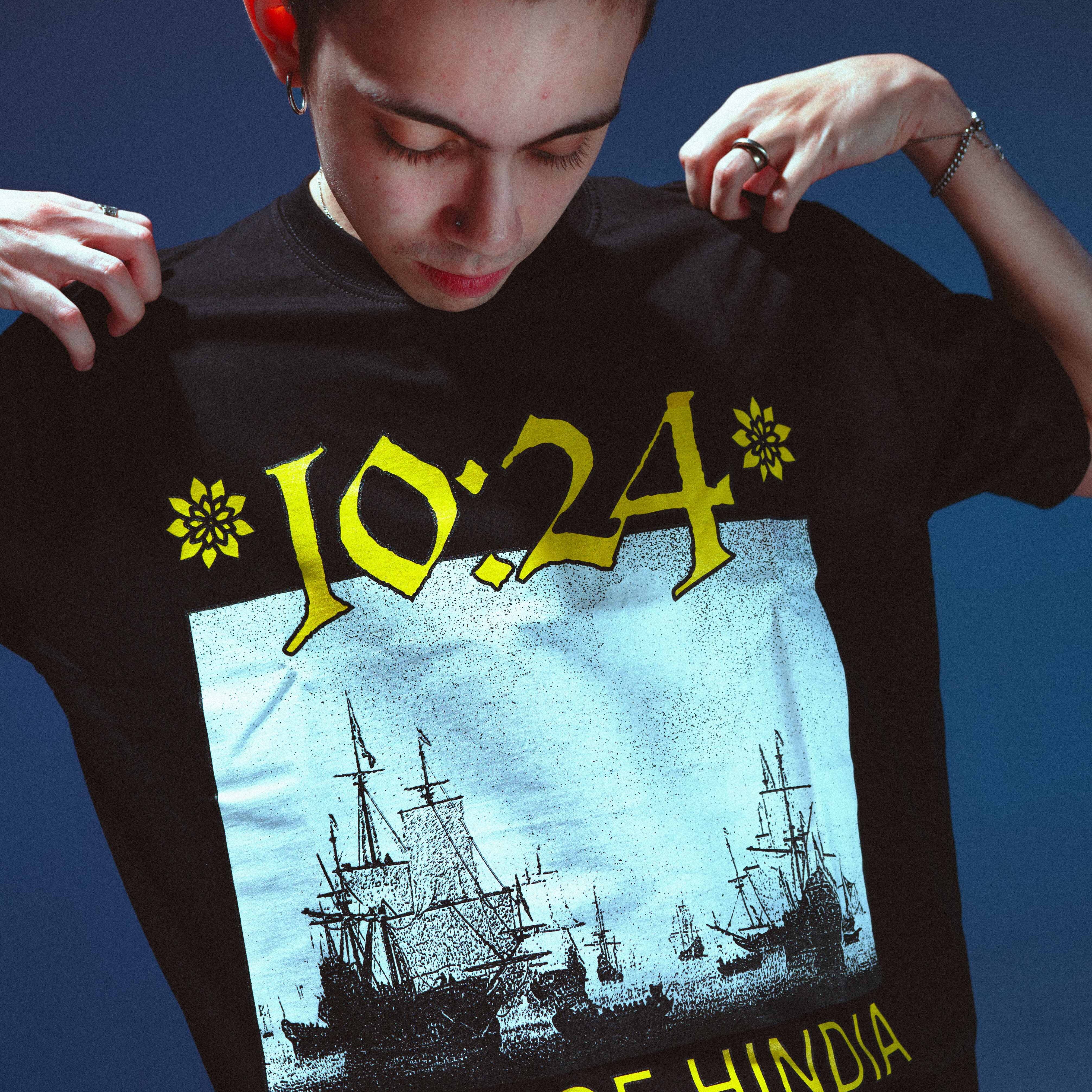 Hindia - 1024 - Boxy T-shirt - Black