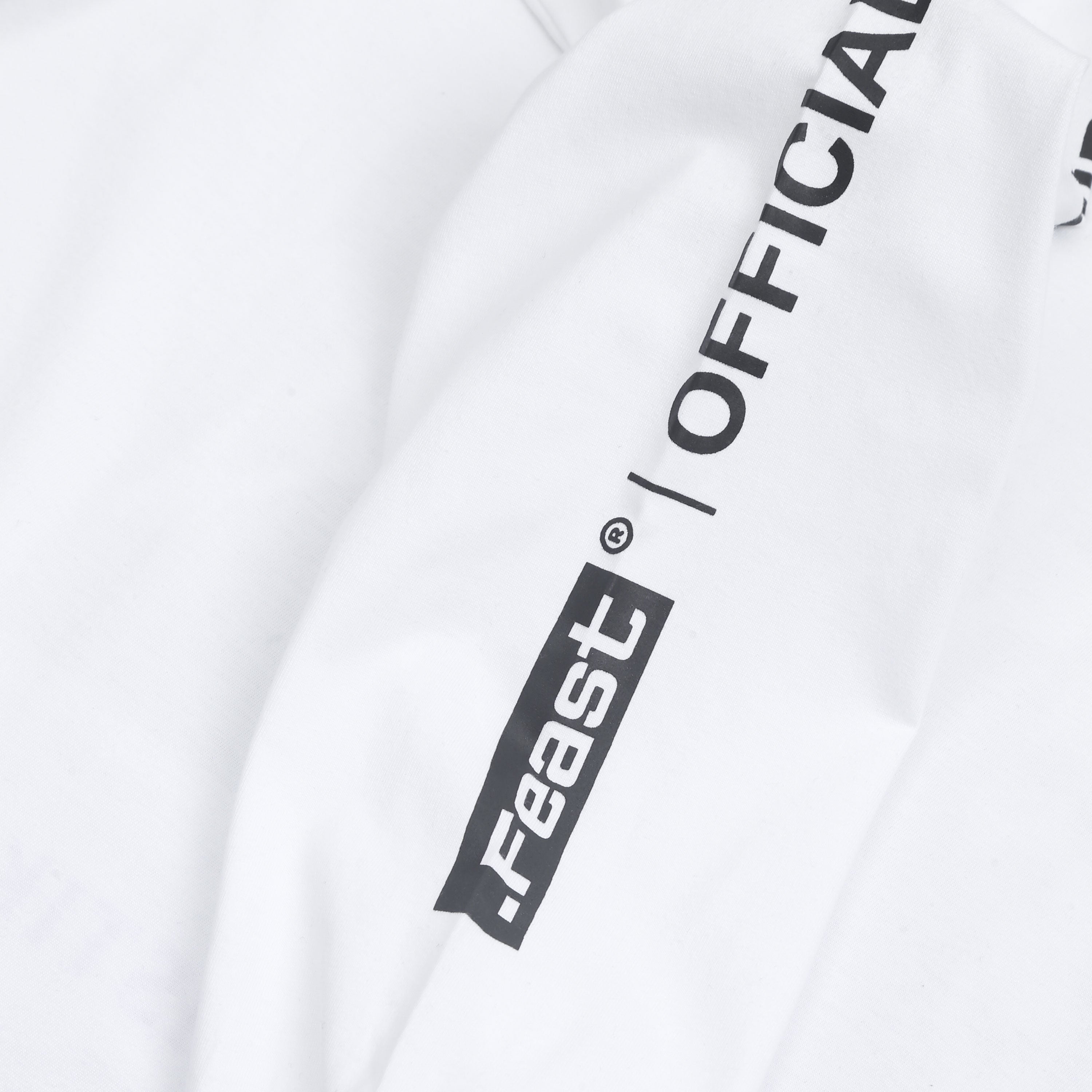 .Feast - Politrik MV Longsleeve - T-shirt - White