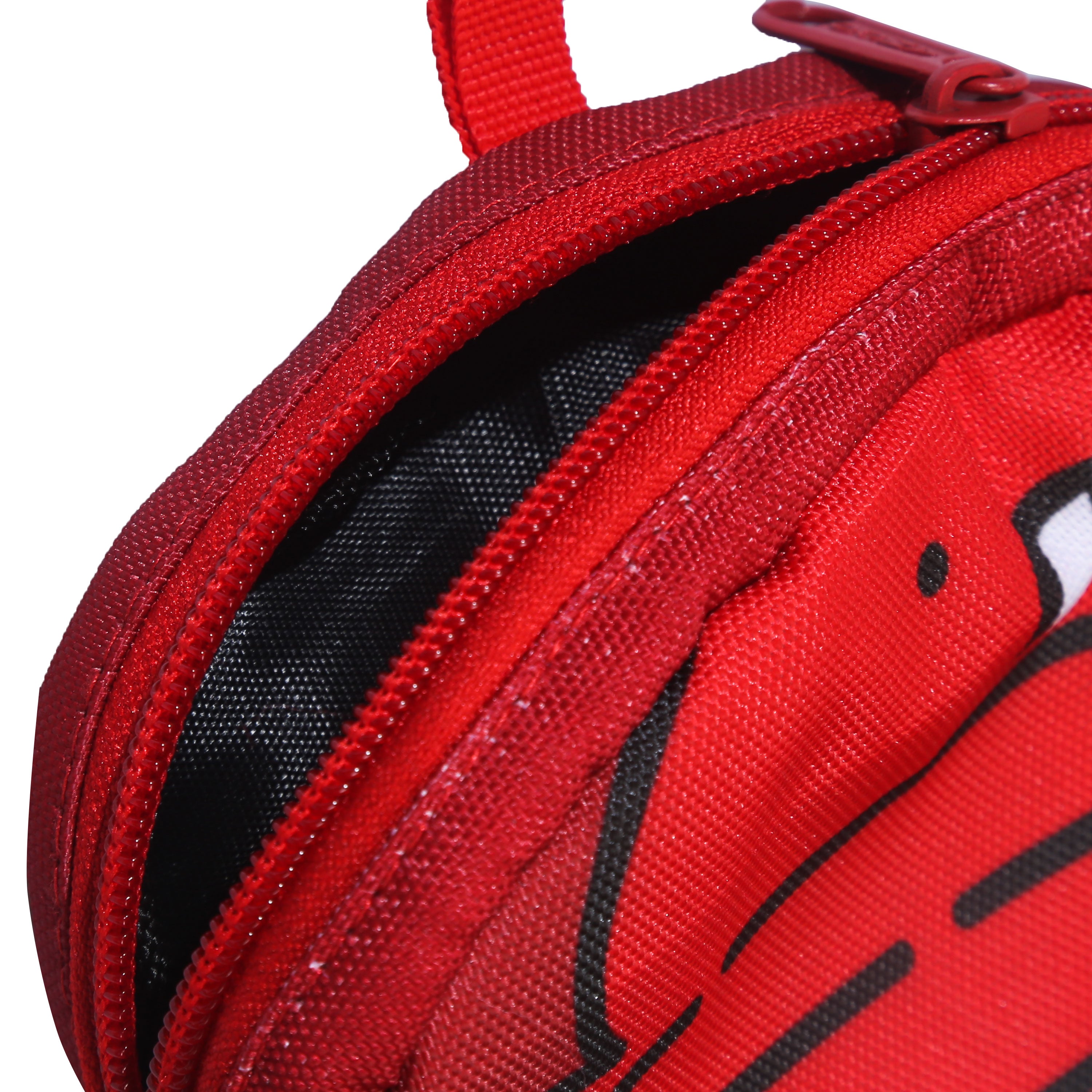 Lomba Sihir - Sofa - Pouch - Maroon