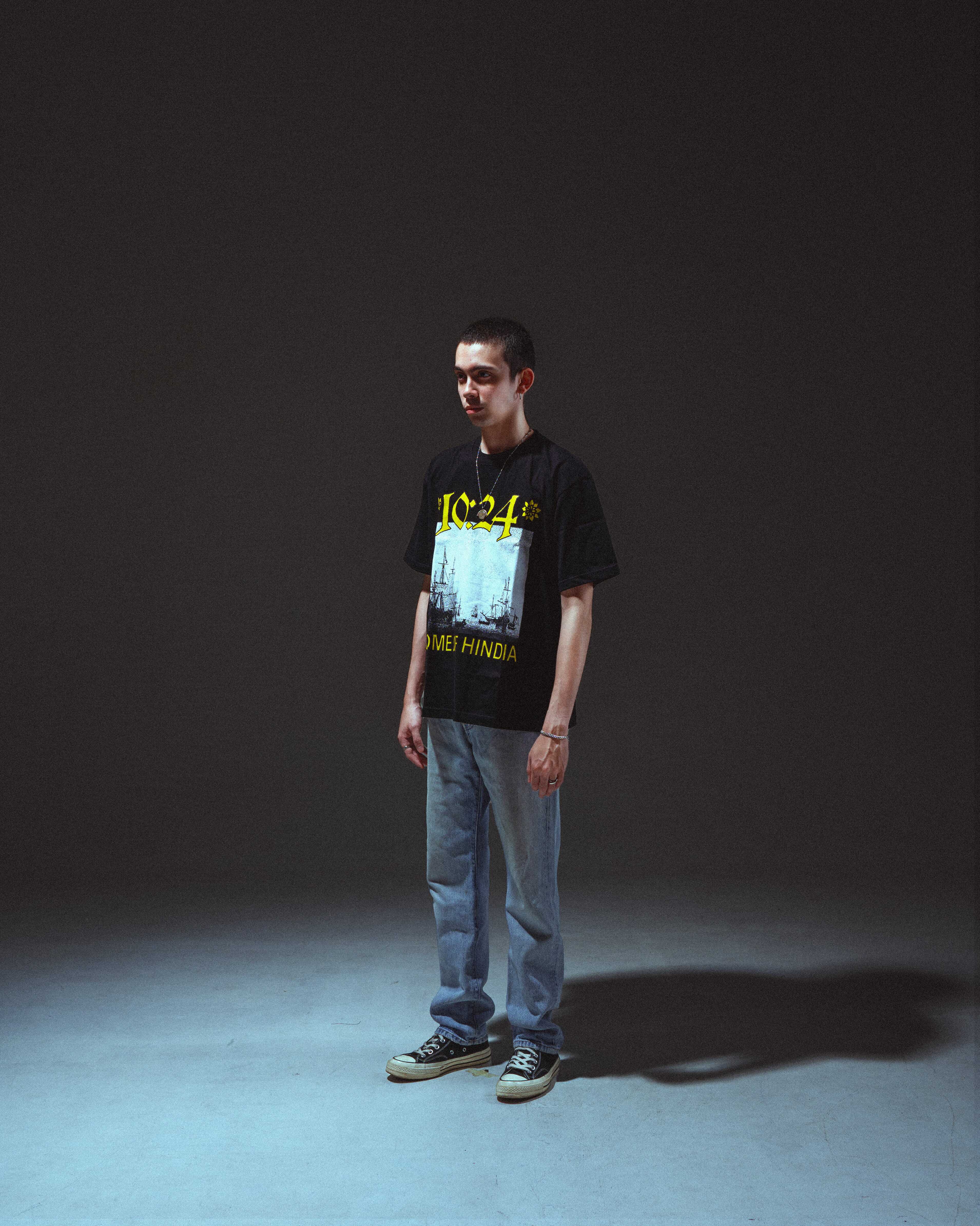 Hindia - 1024 - Boxy T-shirt - Black